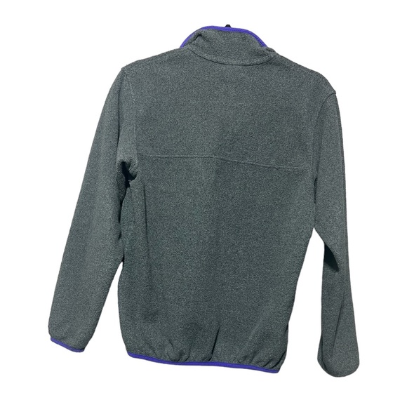 Patagonia Women's XS Lightweight Synchilla Snap-T
Fleece Pullover Gray Purple - Picture 2 of 5